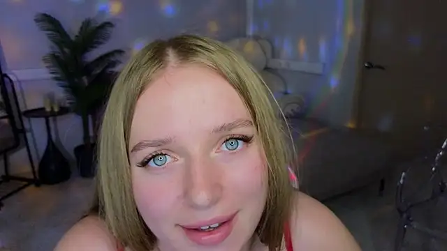 Chat +18 de Evamorisesesss ao vivo