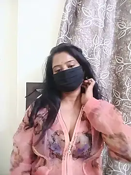 Show de RaatkiRaani69 na webcam