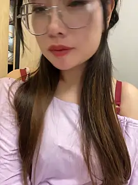 xianyu-ss' Live XXX Chat