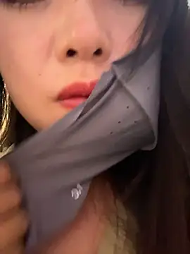 xianyu-ss' Webcam Show