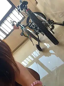 xianyu-ss' Webcam Show