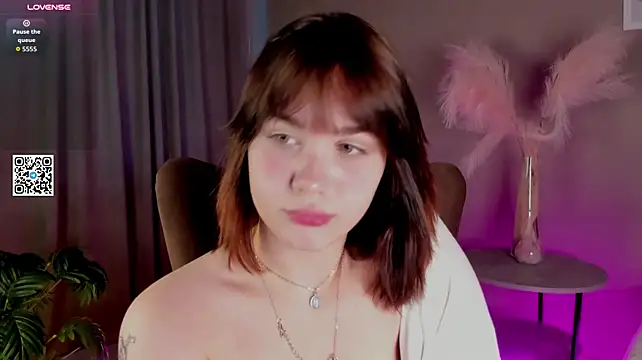 Siren_Alexa live XXX chat
