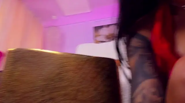 AhhMia's Webcam Show