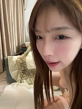 nicole0099 在線直播表演