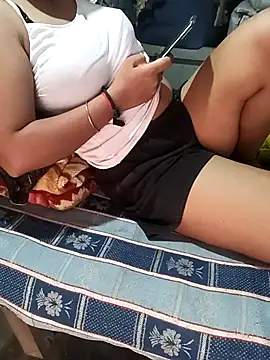 Pushpa_ji2 Adlı Modelin Canlı XXX Sohbeti