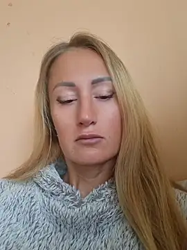 TinaKialn Webbikameraesitys