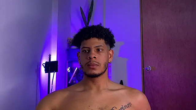 colt_addam Webcamshow