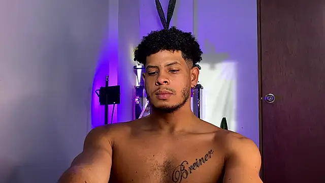 colt_addam Webcamshow