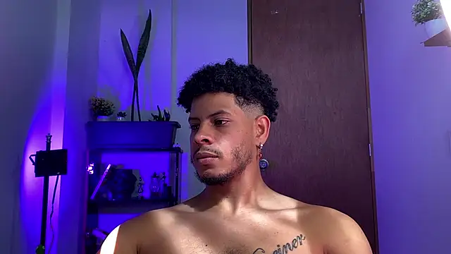colt_addam webcam show