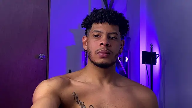 colt_addamn Webbikameraesitys