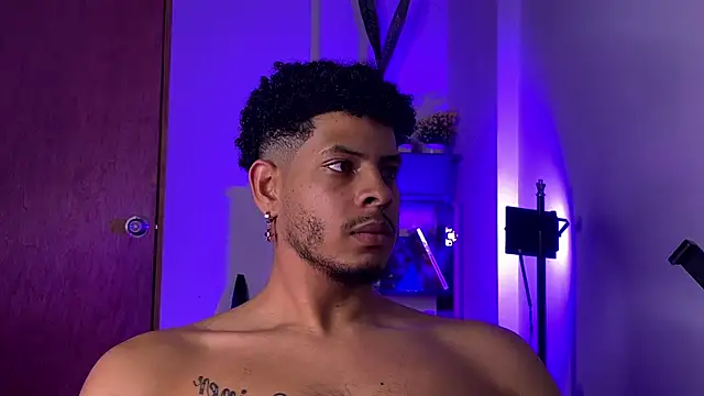 colt_addamn Webbikameraesitys