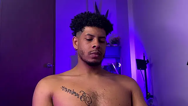 colt_addam Webcam-Show