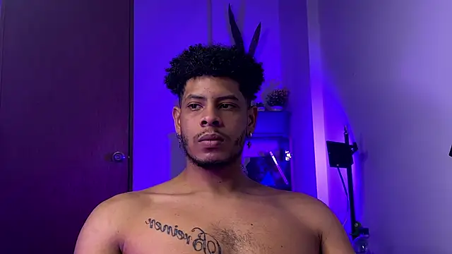 colt_addam Webcamshow
