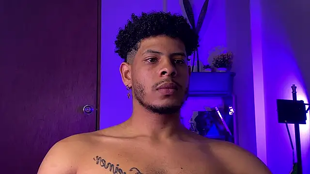 colt_addam webcam show