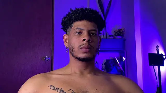 colt_addamn Webbikameraesitys