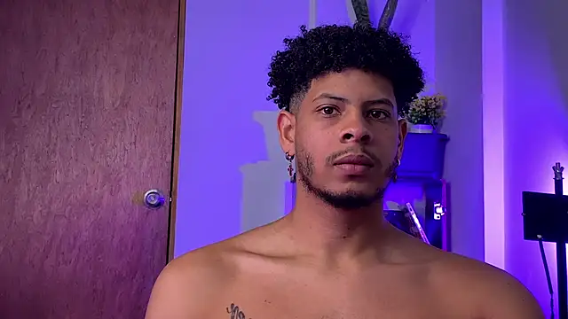 colt_addam – webcam-show