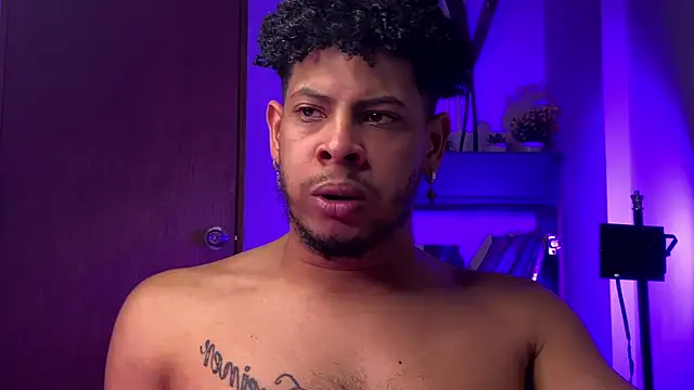 colt_addam Webcamshow
