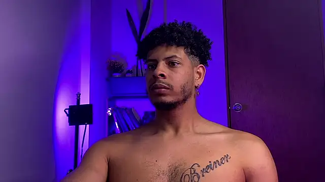 colt_addam Webcamshow