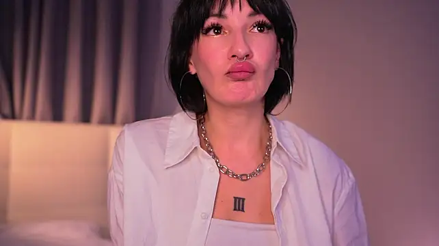 XXX chat uživo modela Samanta_Harsher