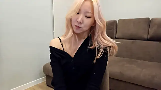 IoneGray's Webcam Show