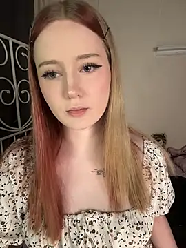 rachesus' Webcam Show