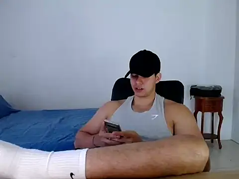 MRROSS95's Webcam Show