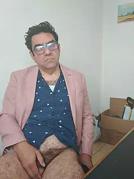 FernandoReuter7 Adlı Modelin Canlı XXX Sohbeti