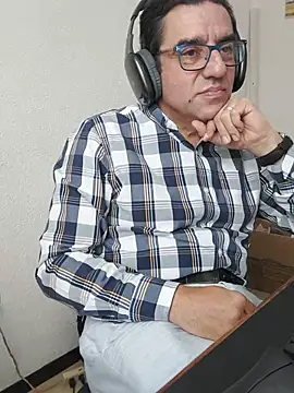 Show modela FernandoReuter7 na web-kameri