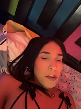 isabellaho1319 Adlı Modelin Web Kamerası Şovu