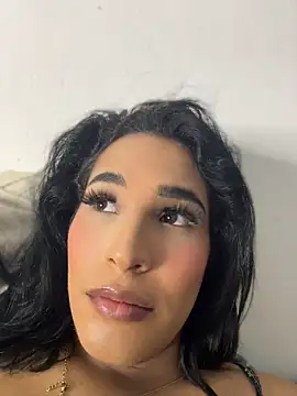 isabellaho1319 Show in webcam