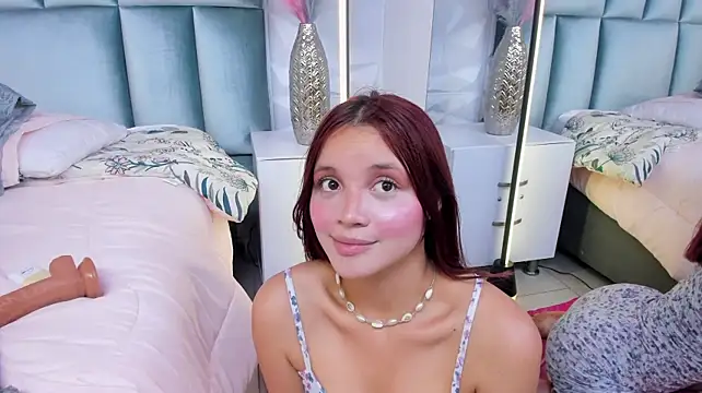 Chat XXX en directo de Gabriela_Miel