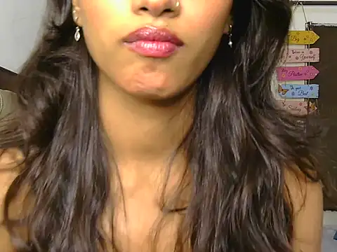Chat XXX ao vivo de Samikashaaa