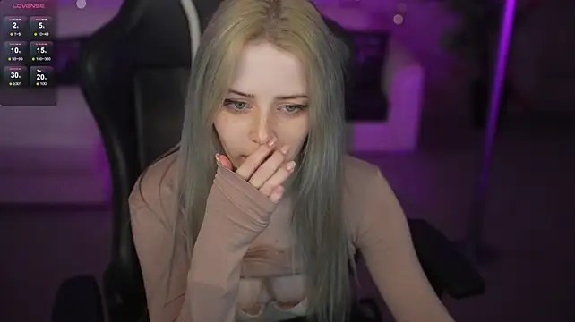 צ'אט XXX בשידור חי של Lilith_The_Angel