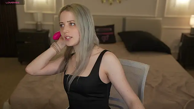 Lilith_The_Angel live XXX chat