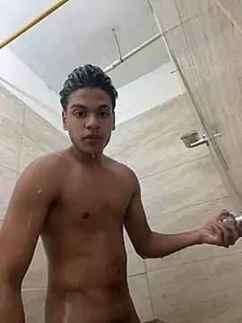 Horny_Apolon Webbikameraesitys