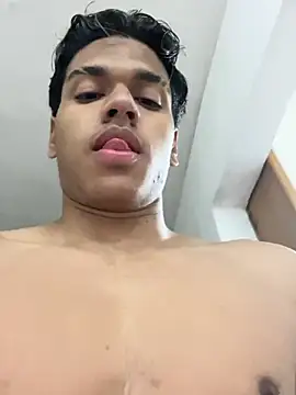 Marco_deluxxxe webcam show