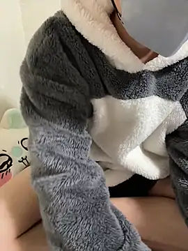 Hii-ro 网络视讯表演
