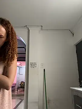 Czat XXX na żywo – LunaVal_