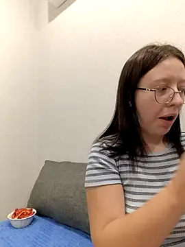 nahida77 Webcam Show