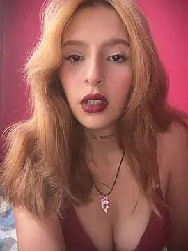Webkamerová show Nenaaa-Neniux