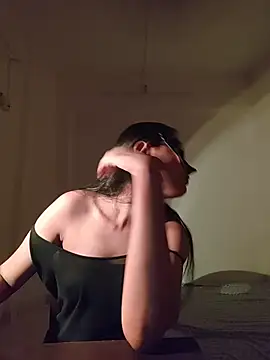Chat XXX en directo de meow-kittykat