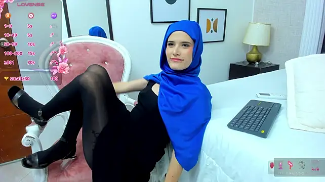 Pokazy przed kamerką – Laila_Star_