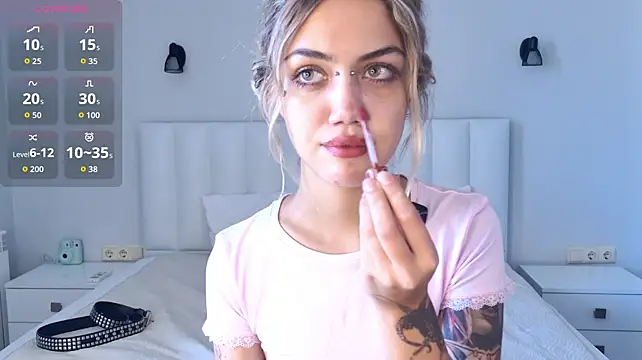 Mia_Syvelle Chat XXX live