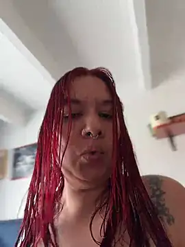 JulianaDiiaz's Webcam Show