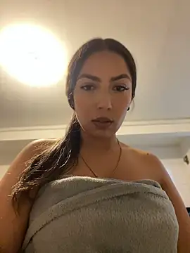 Julieth_ec_ Webcamshow