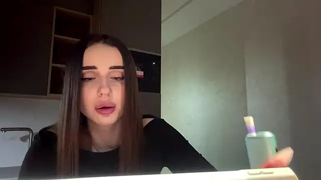 Show modela dianaluves1 na web-kameri