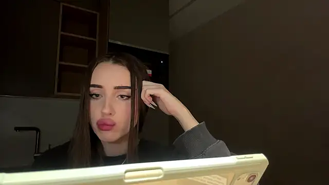 dianaluves1's Webcam Show