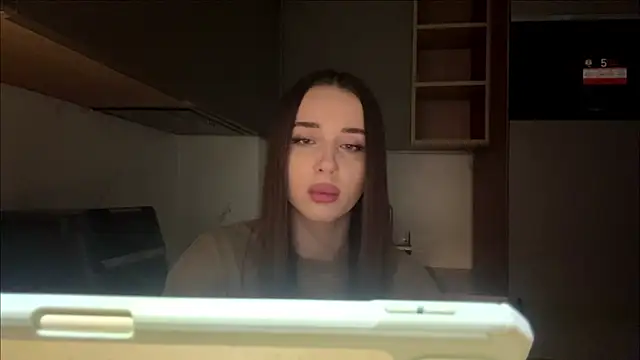 Webkamerová show dianaluves1