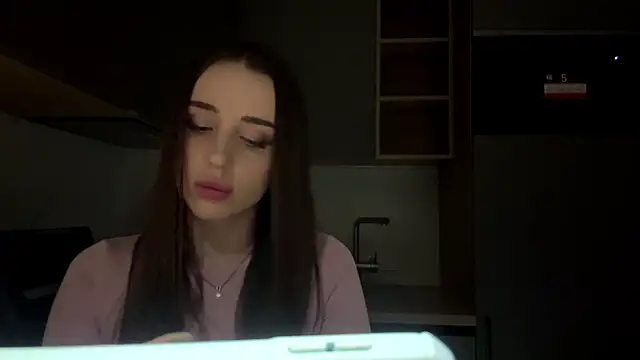 Show modela dianaluves1 na web-kameri
