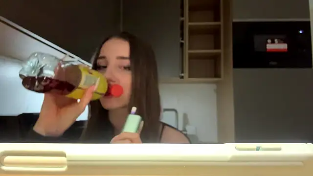 Show modela dianaluves1 na web-kameri